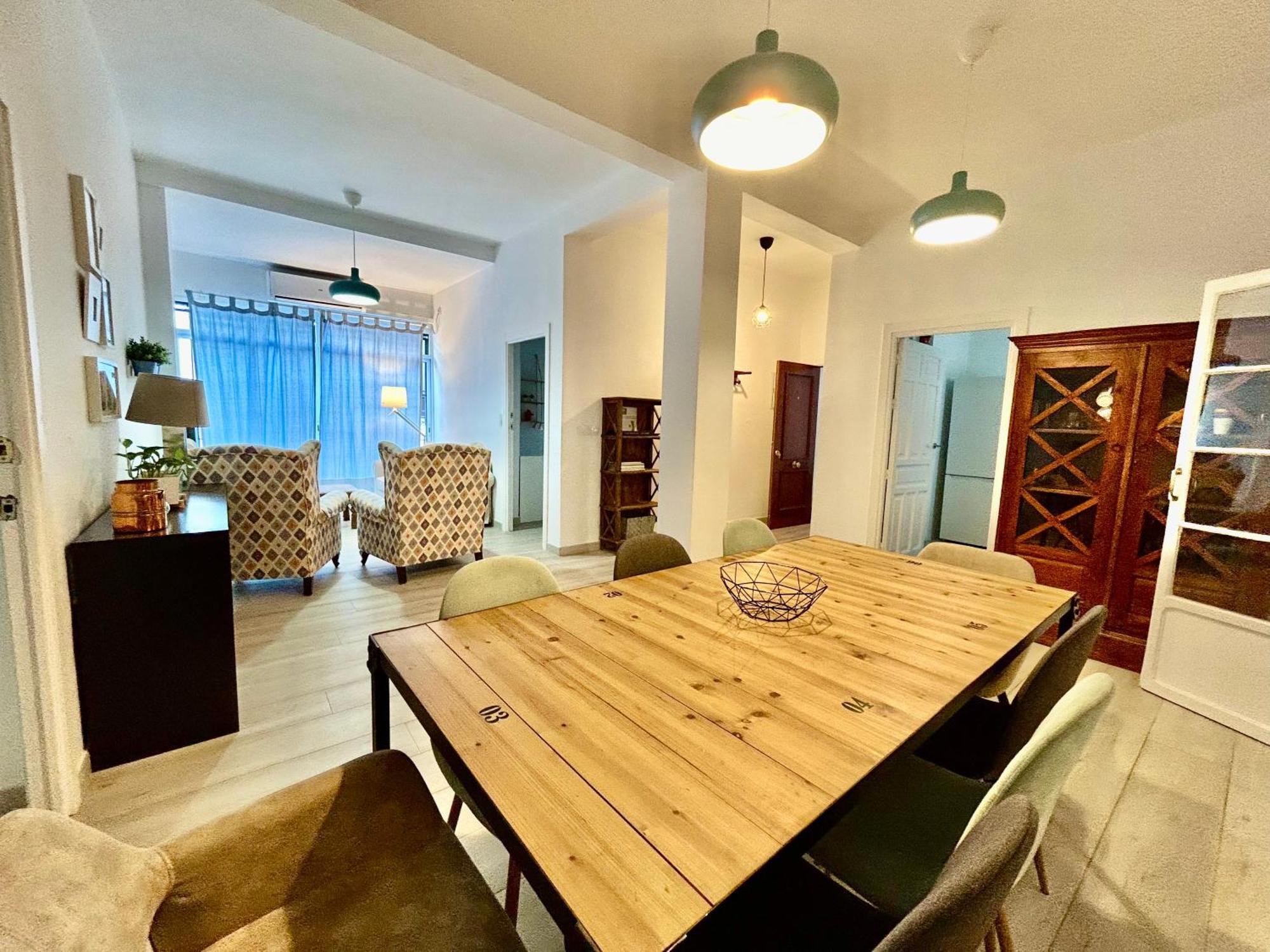 Acogedor Apt 8Pax 4Bdr 2Bth- Cozyhomesevilla2 מראה חיצוני תמונה